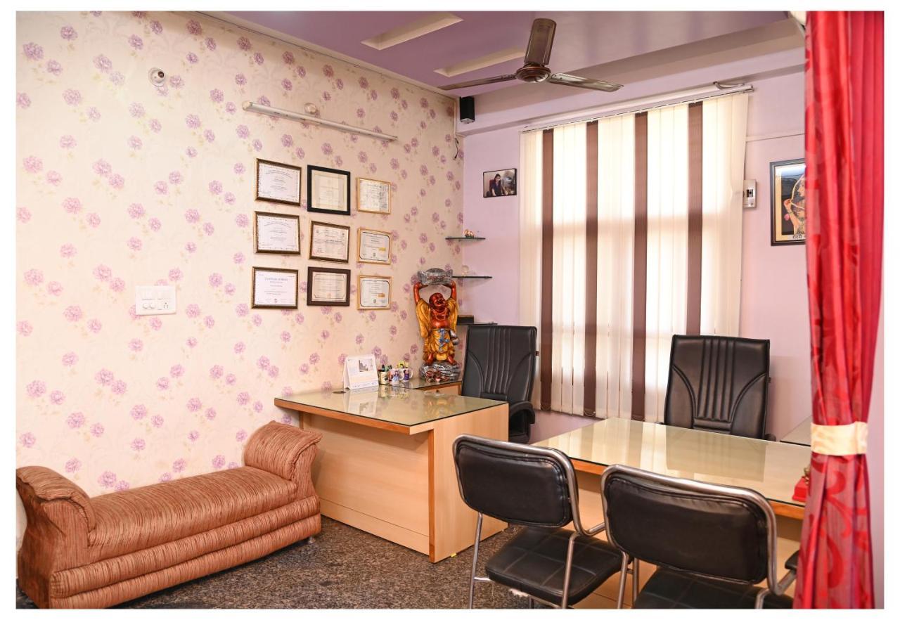 Sohanas Homestays- 2 Bhk Luxury Apartment Near Jaipur International Airport Exterior photo