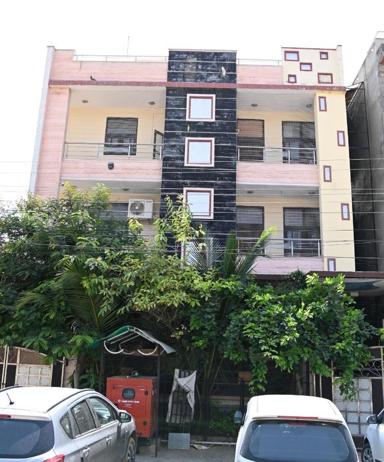 Sohanas Homestays- 2 Bhk Luxury Apartment Near Jaipur International Airport Exterior photo
